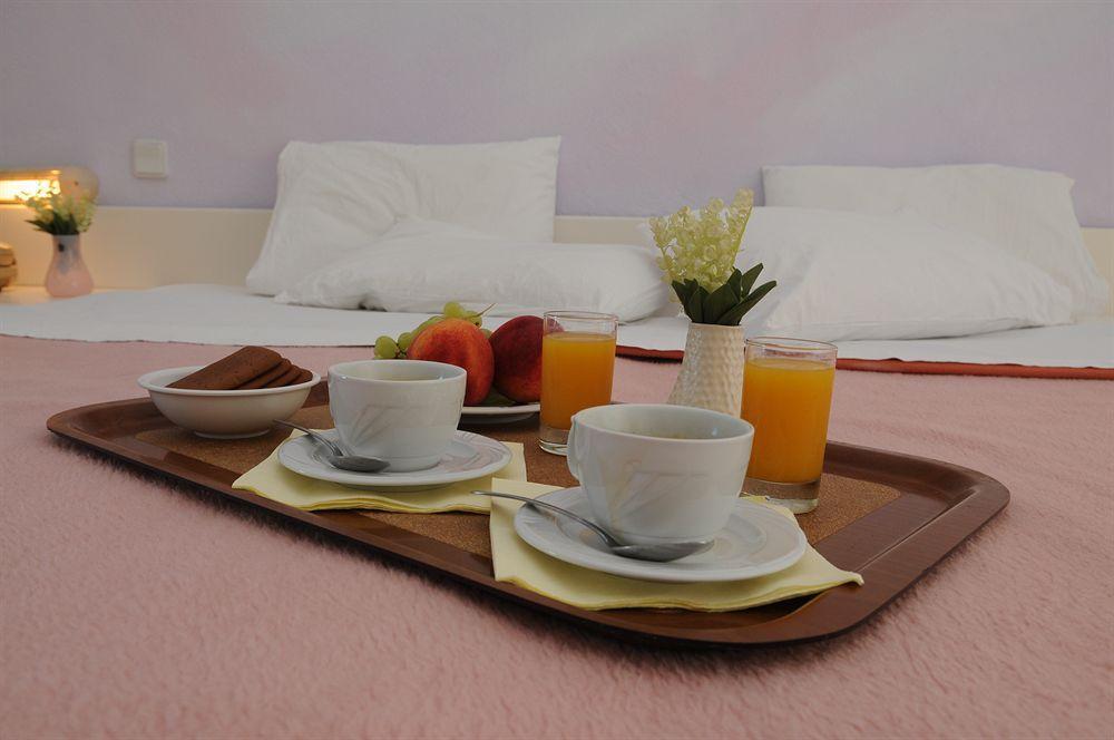 Pegasus Hotel Ханиоти Екстериор снимка