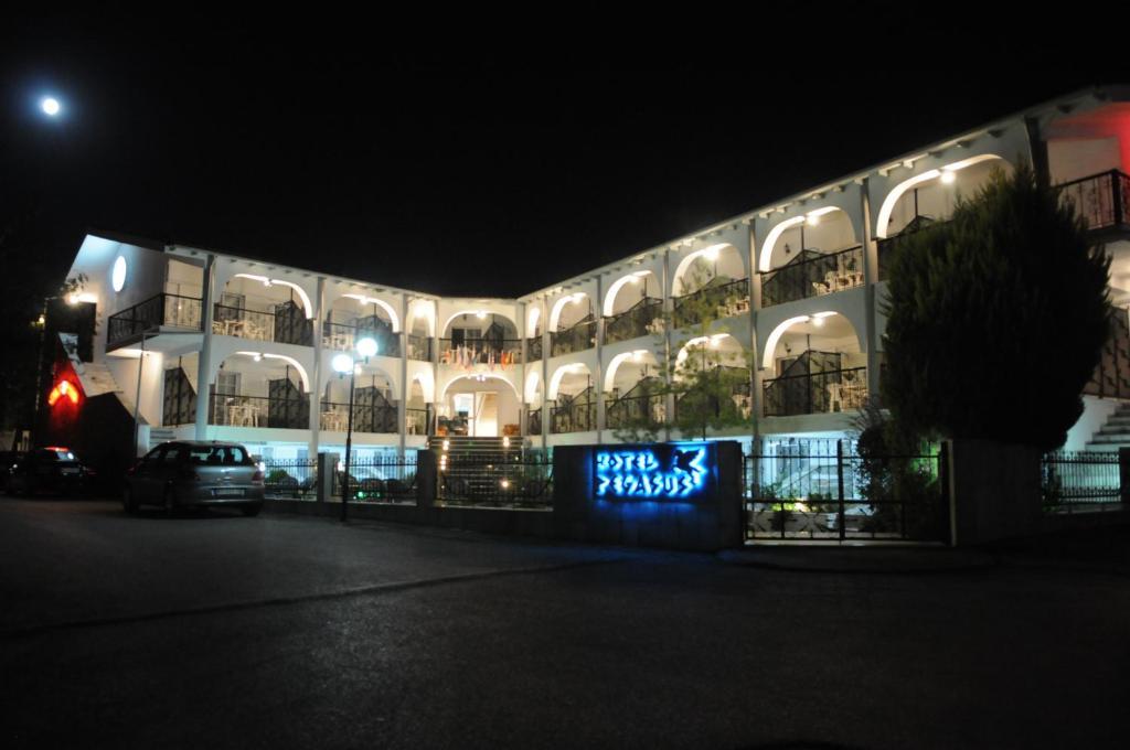 Pegasus Hotel Ханиоти Стая снимка
