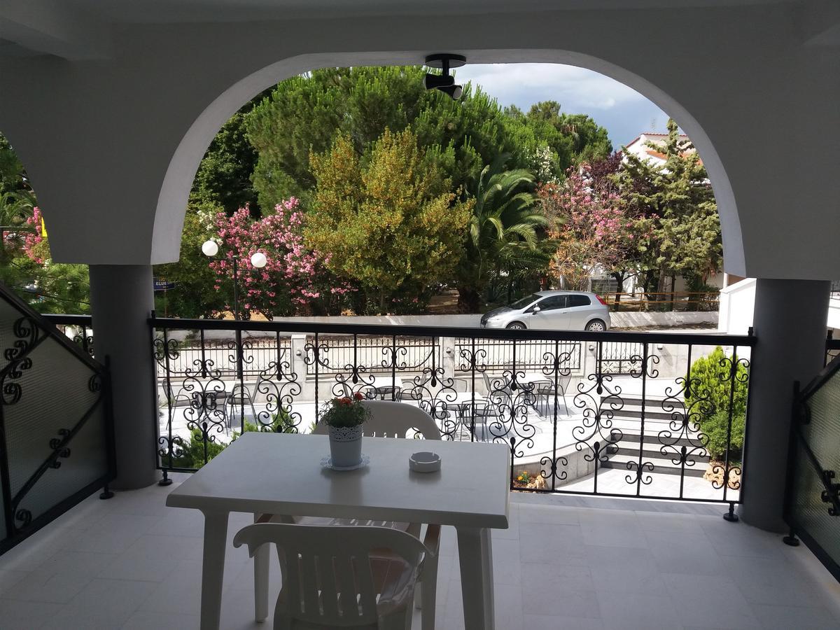 Pegasus Hotel Ханиоти Екстериор снимка